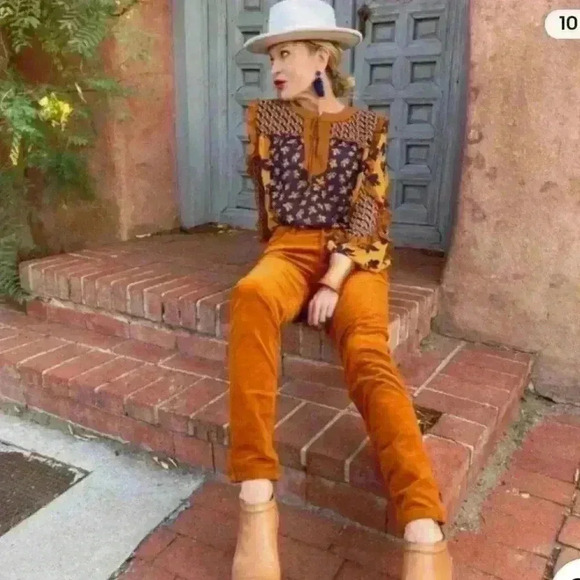 Cabi Golden Harmony Floral Top Blouse - Picture 2 of 9